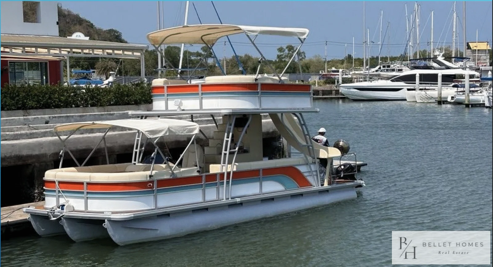 Double Deck Pontoon Boat