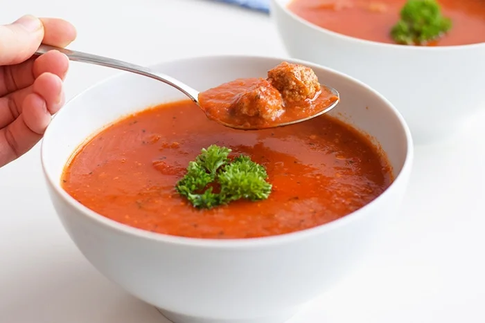 Tomato soup with pork meatballs (250 gram)